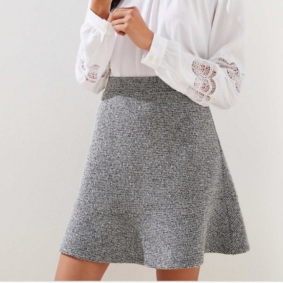 NWOT Loft Flippy Gray Tweed Skirt - Picture 1 of 7